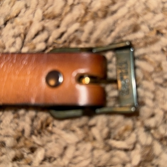 Men’s Lee leather belt preowned size 34-36. Bundle to save shipping. USA NYC Lee - Picture 5 of 16